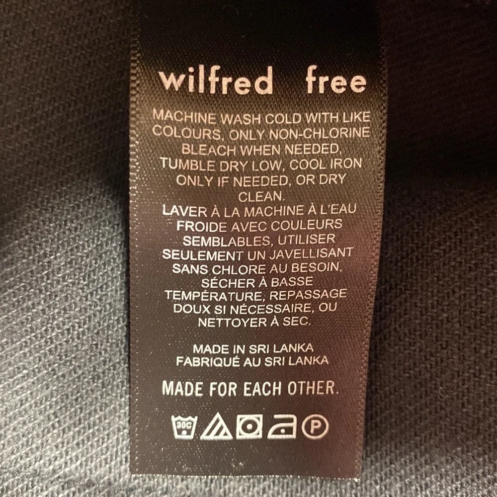 Aritzia Wilfred Modern Cargo Utility High Waisted Pockets Black Pant Size 0 - Picture 9 of 10